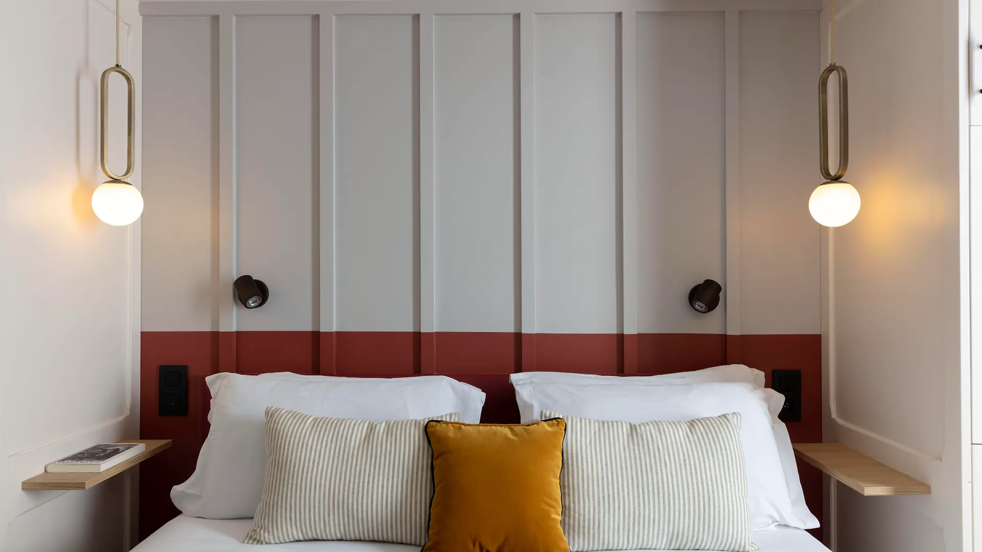 Bastille Speria Hotel 3*