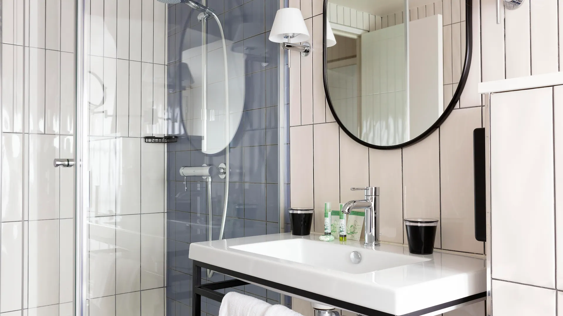 Bastille Speria Hotel